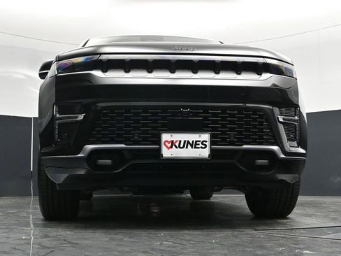 New 2026 Jeep Grand Wagoneer L 4WD image 59