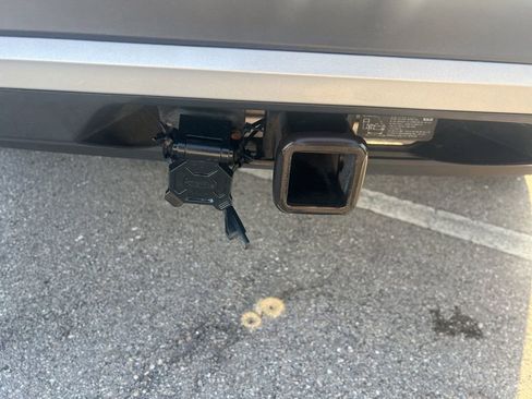 Used 2018 Volkswagen Atlas SEL image 31