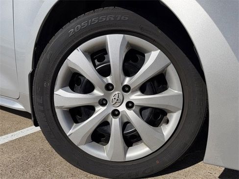 Certified 2024 Toyota Corolla LE image 10