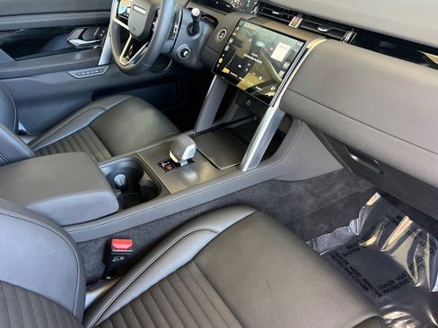 Certified 2025 Land Rover Discovery Sport S AWD/4WD image 35