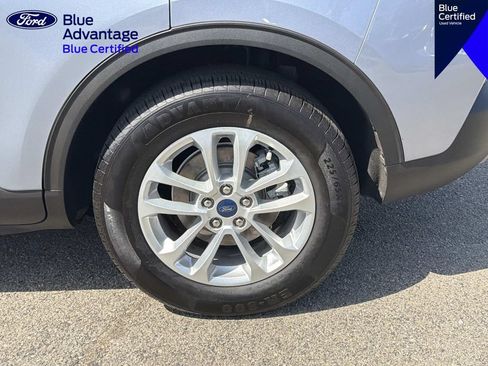 Certified 2022 Ford Escape SE FWD image 8