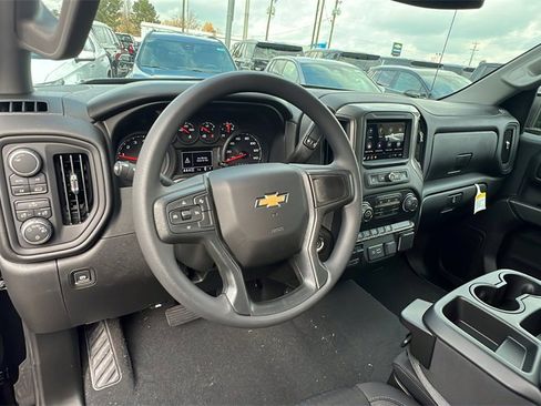 New 2026 Chevrolet Silverado 1500 Custom image 18