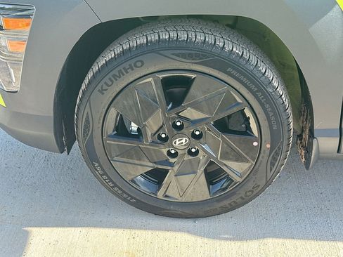 Used 2026 Hyundai Kona SEL Sport image 11