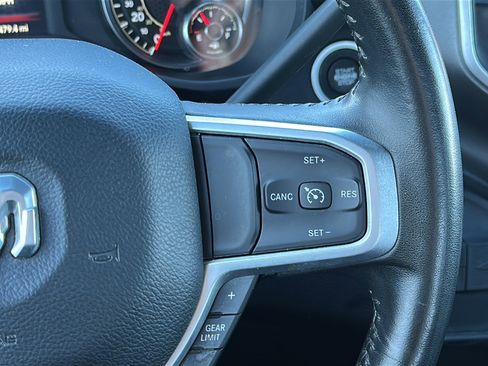 Used 2024 RAM 2500 Big Horn AWD/4WD image 12