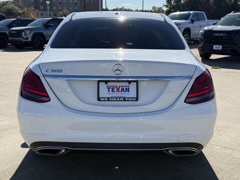 Used 2021 Mercedes-Benz C 300 Sedan image 6