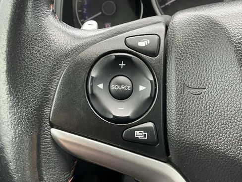 Used 2018 Honda Fit Sport image 12