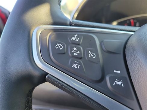 Used 2023 Chevrolet Equinox LT image 24