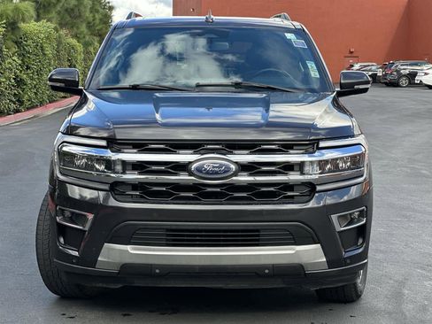Used 2024 Ford Expedition Limited image 6