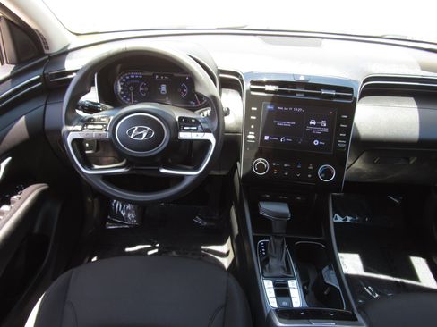 Used 2022 Hyundai Tucson SEL AWD/4WD image 16