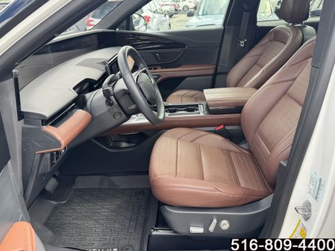 Used 2026 Lincoln Nautilus Reserve AWD/4WD image 27