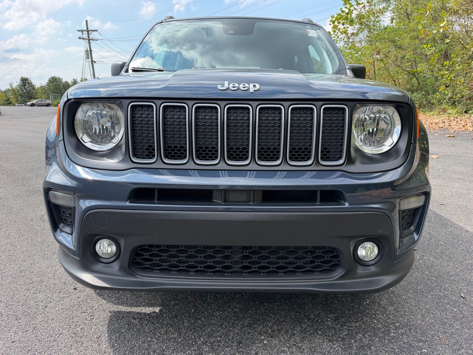 Used 2022 Jeep Renegade Latitude w/ Convenience Group AWD/4WD image 4