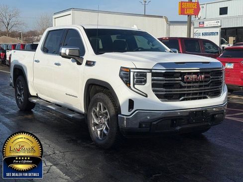 Used 2025 GMC Sierra 1500 SLT w/ SLT Premium Plus Package image 3