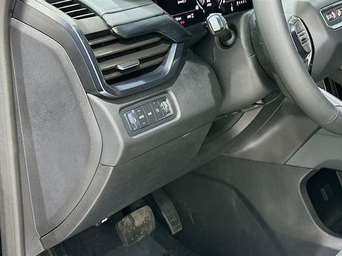 Used 2026 GMC Acadia AT4 w/ Luxury Package AWD/4WD image 10