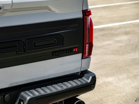 Used 2026 Ford F150 Raptor w/ Equipment Group 803A Raptor R AWD/4WD image 16