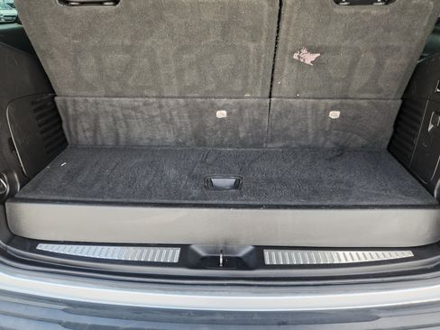 Used 2017 Chevrolet Tahoe LT RWD image 33