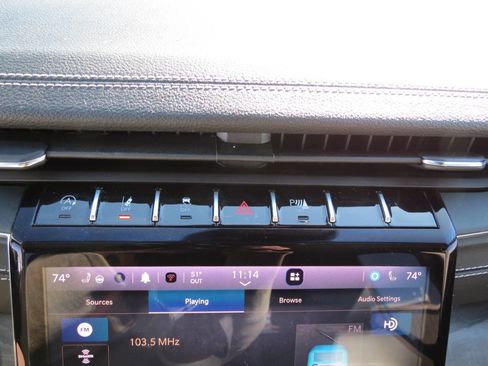 Used 2023 Jeep Grand Cherokee Limited image 20