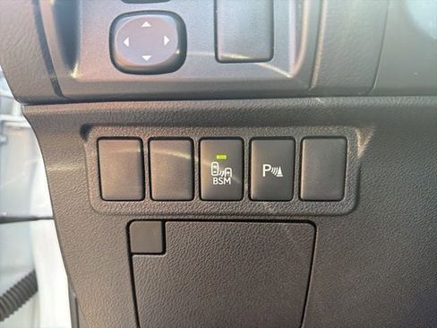 Used 2014 Lexus ES 350 w/ Luxury Package image 8