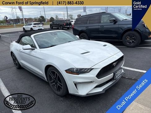 Used 2022 Ford Mustang Premium RWD image 4