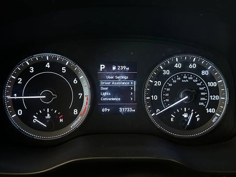 Used 2022 Hyundai Venue SEL FWD image 10