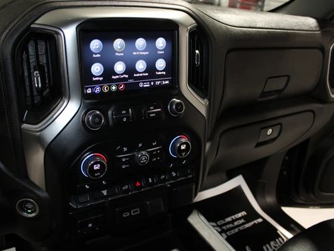 Used 2022 Chevrolet Silverado 2500 LT w/ Convenience Package AWD/4WD image 38