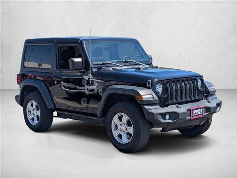Used 2022 Jeep Wrangler Sport AWD/4WD image 3