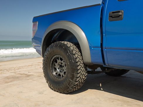 Used 2013 Ford F150 Raptor w/ Luxury Equipment Group AWD/4WD image 40