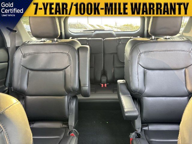 Used 2023 Ford Explorer XLT w/ Equipment Group 202A RWD image 16