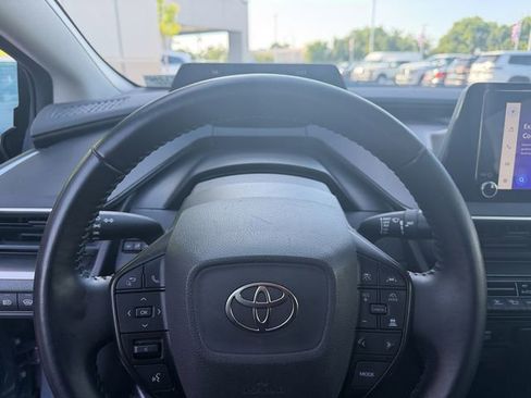 Used 2024 Toyota Prius LE FWD image 14