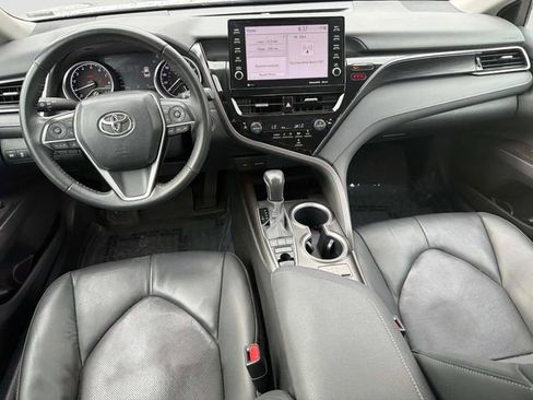 Used 2024 Toyota Camry XLE FWD image 18