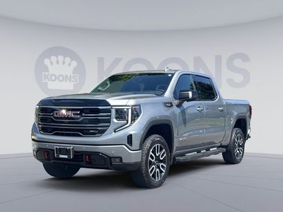Used 2025 GMC Sierra 1500 AT4 w/ Technology Package