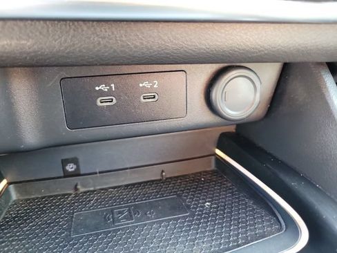 Used 2024 Nissan Rogue SL w/ SL Premium Package FWD image 33