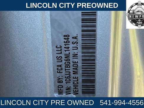 Used 2022 Jeep Gladiator Rubicon w/ Cold Weather Group image 28