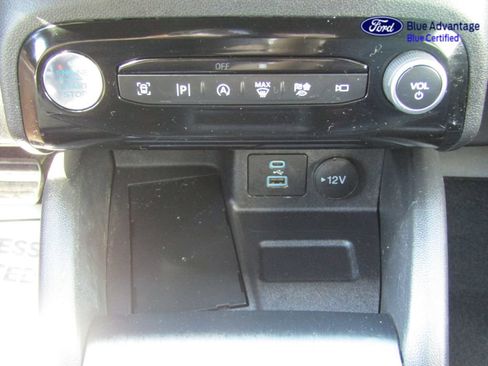 Certified 2023 Ford Escape ST-Line Elite w/ Premium Technology Package AWD/4WD image 21
