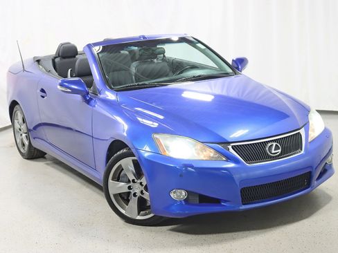 Used 2010 Lexus IS 350C RWD image 7
