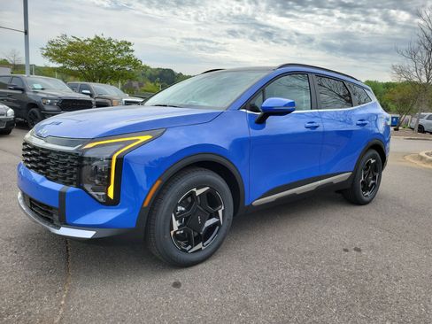 New 2026 Kia Sportage EX image 22