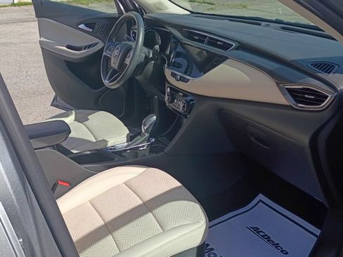 Used 2023 Buick Encore GX Essence w/ Experience Buick Package FWD image 12