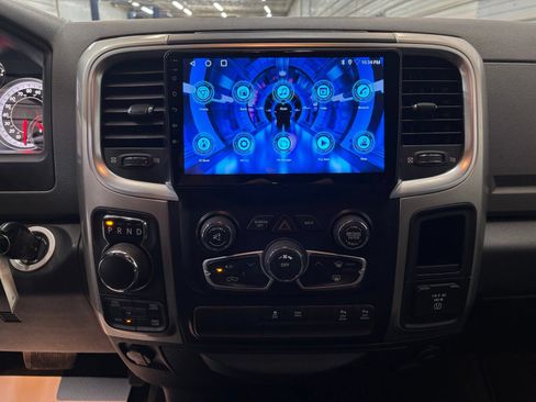 Used 2018 RAM 1500 SLT AWD/4WD image 21