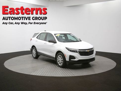 Used 2024 Chevrolet Equinox LS image 46