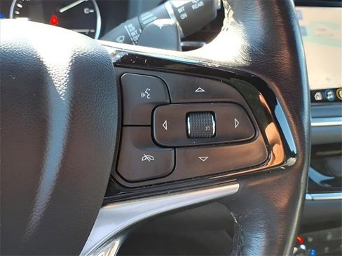 Used 2024 Buick Enclave Premium image 13