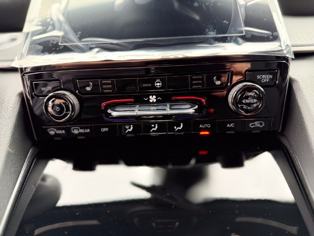 New 2026 Jeep Grand Cherokee Laredo X AWD/4WD image 25