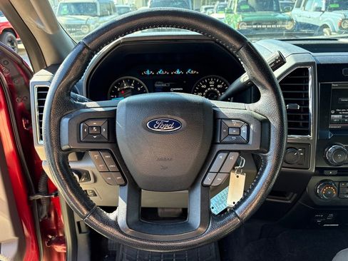 Used 2015 Ford F150 XLT w/ Equipment Group 302A Luxury image 18