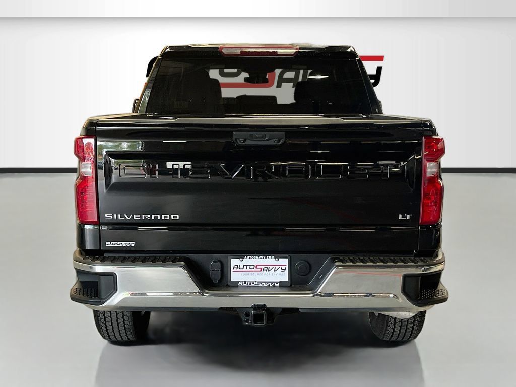 Used 2025 Chevrolet Silverado 1500 LT AWD/4WD image 6
