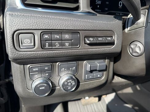 Used 2024 GMC Yukon XL Denali w/ Max Trailering Package AWD/4WD image 19