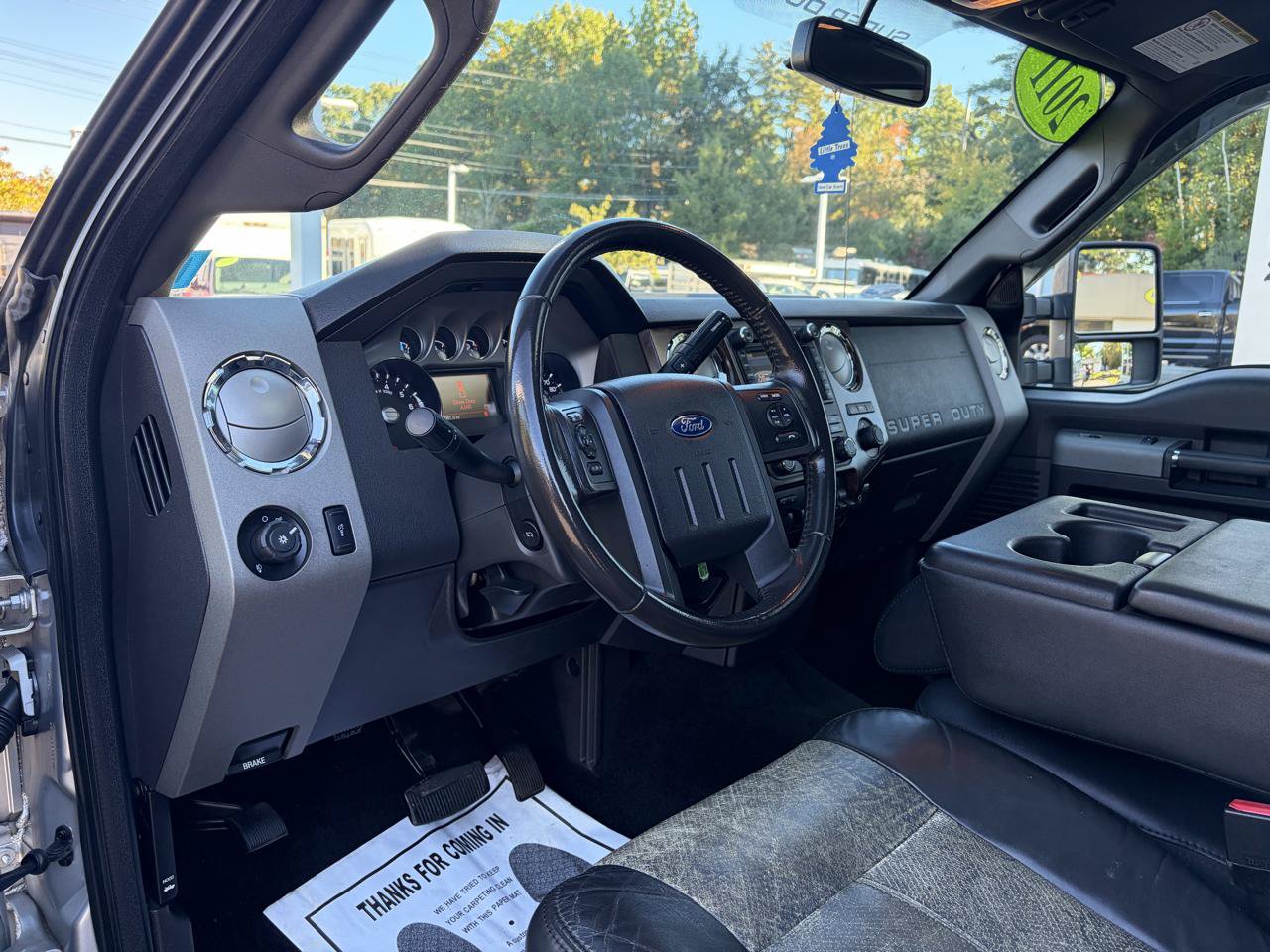 Used 2011 Ford F350 Lariat w/ Lariat Ultimate Pkg AWD/4WD image 19