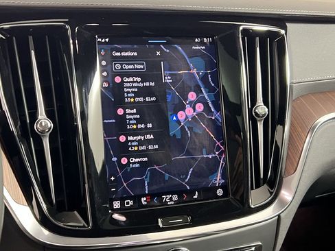 Certified 2024 Volvo V60 B5 Cross Country Ultimate image 20