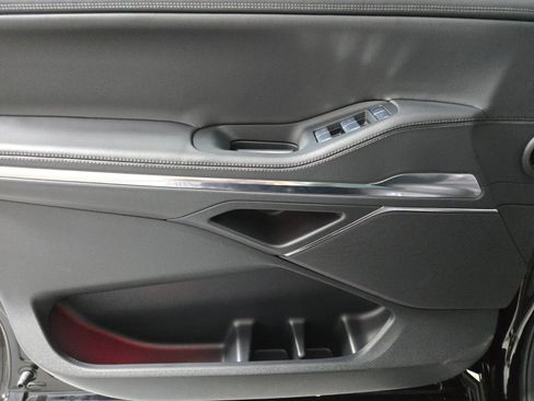 New 2026 Lincoln Navigator Premiere AWD/4WD image 22
