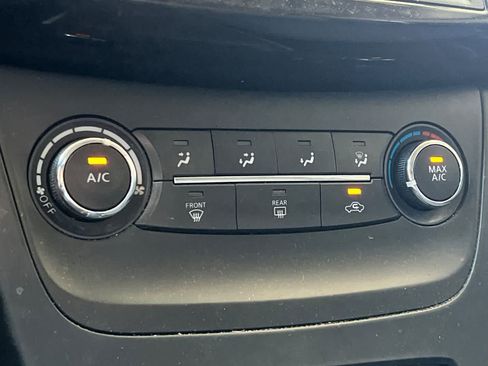 Used 2019 Nissan Sentra S FWD image 21