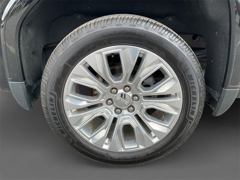 Used 2020 GMC Sierra 1500 Denali w/ Denali Ultimate Package image 8