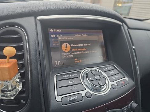 Used 2017 INFINITI QX50 Journey w/ Premium Package image 10