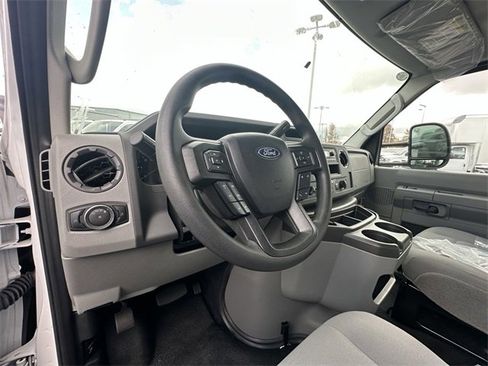 New 2024 Ford E-450 and Econoline 450 Super Duty w/ Power Windows & Locks Group image 13